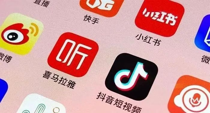《6哥和小红》腐书_小红书怎么上热门技巧_快手怎么上热门榜技巧